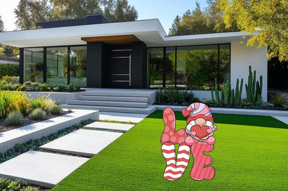 Love Sign, Gnome with Heart Valentines Decoration, Valentine's Outdoor Decor, Gnome Standee, Yard Stakes, Yard Art, Yard Lawn Decoration