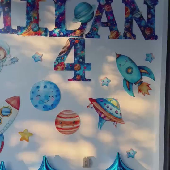 Blue Toile Baby Shower Decorations, Toile de Jouy Party Prop, It's a Boy Party Decor, Bow Baby Shower, Chinoiserie Hot Air Balloon, Cutouts